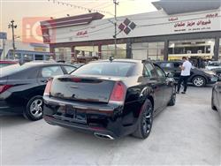 کرایسلەر 300